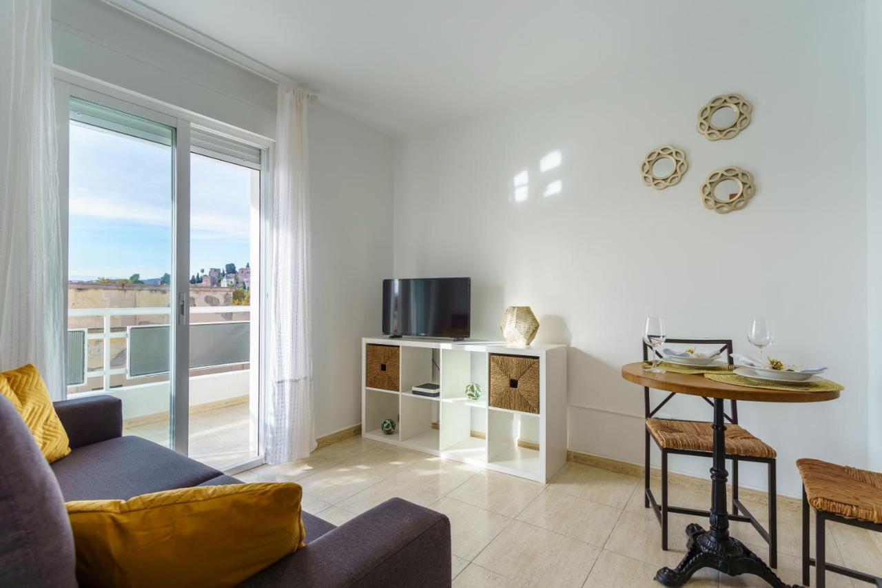 Apartamento Malagueta Breeze مالقة المظهر الخارجي الصورة