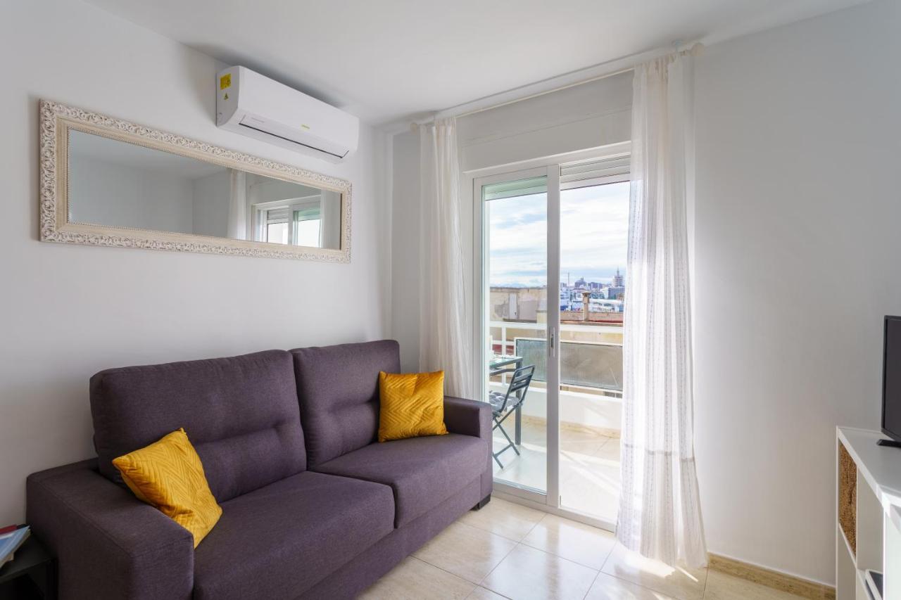 Apartamento Malagueta Breeze مالقة المظهر الخارجي الصورة
